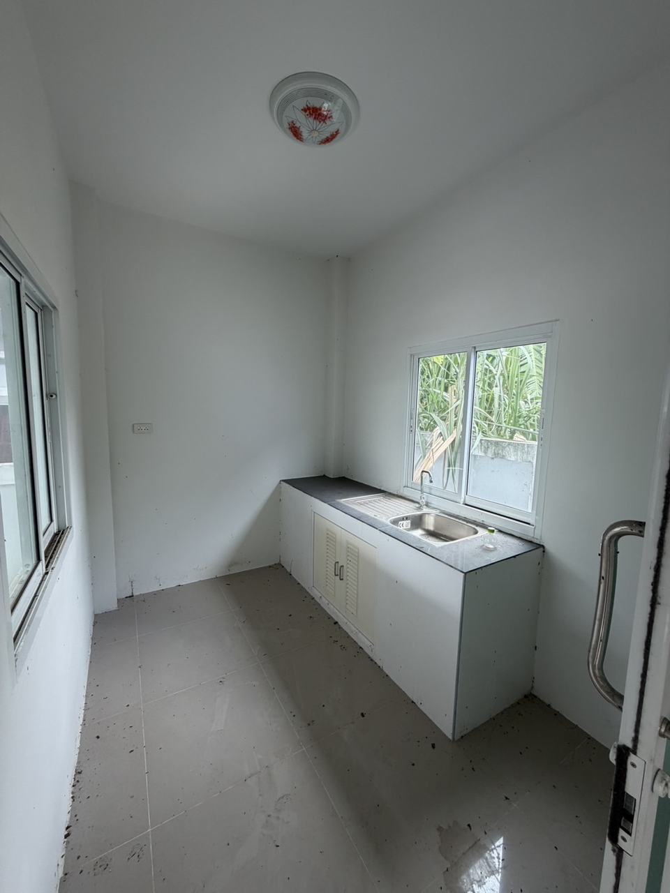 Semi-detached house, Mae Nam Khu, Pluak Daeng photo 2