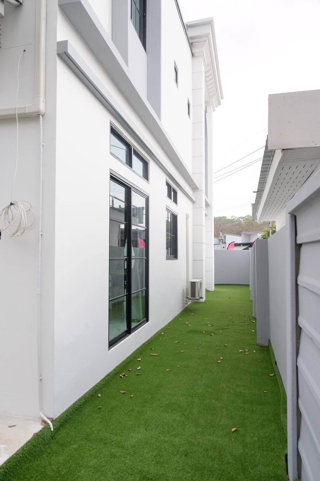 Two-storey townhome, The Best Home 8, Rayong — photo 11