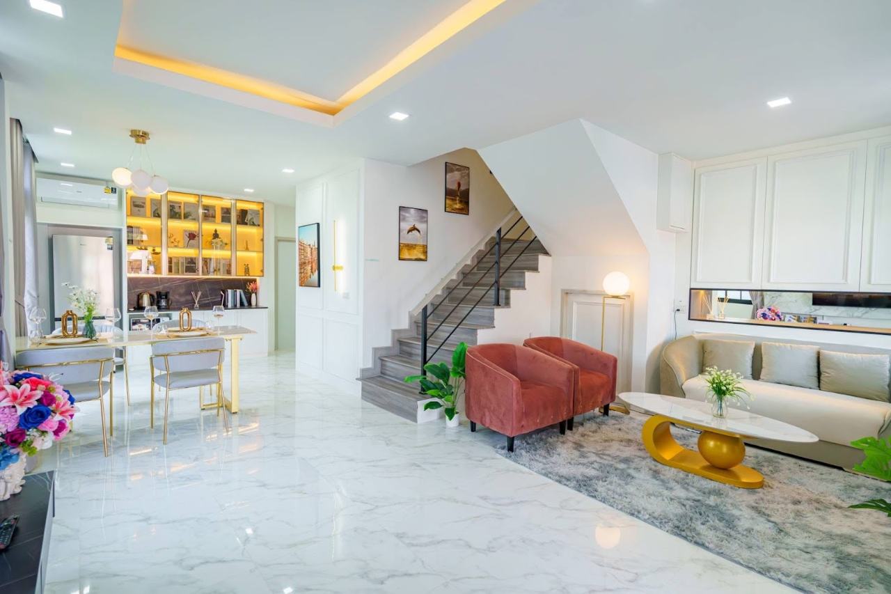 Two-storey townhome, The Best Home 8, Rayong — photo 2